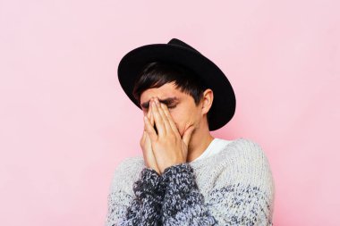 Hata yapan bir adam..