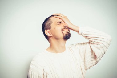 Hata yapan bir adam..