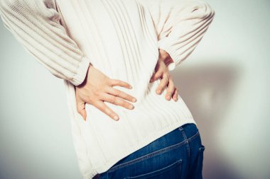 Stüdyoda duyguları olan bir adam