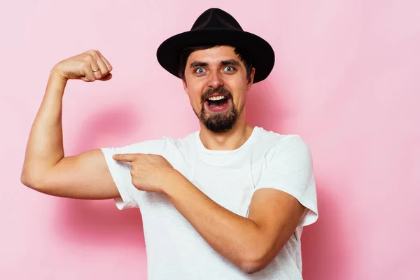 Man Showing Her Muscles — Stock Photo, Image