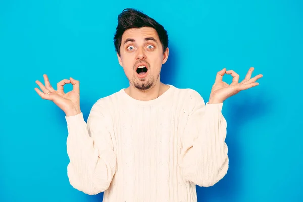 Portrait Man Eyes Closed Meditation — Stock Photo, Image