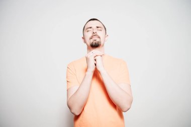 Dua et. Vay be. Stüdyo arka planı