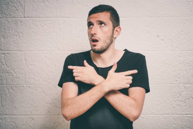 Sol ve sağ yön oklu yön seçenekleri