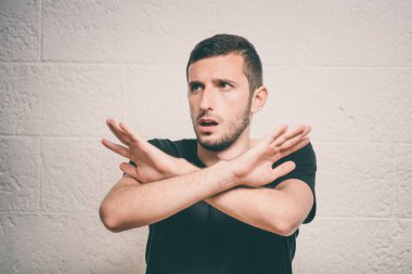 Erkeklerin öfkesiyle hareket etmeyi bırak.