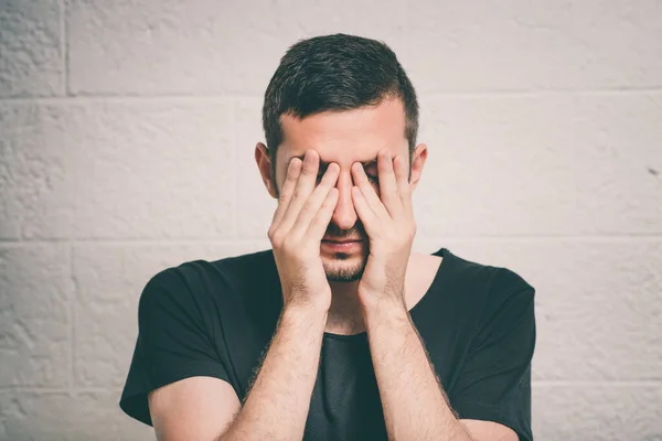Man Covering His Face — Stock Photo, Image