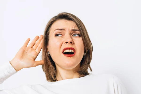 Lauscht Einer Frau Versucht Zuzuhören — Stockfoto