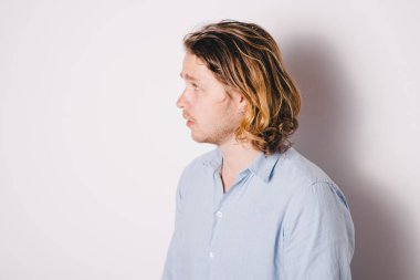 Bir adamın portresi.