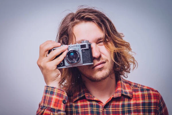 Hombre Con Una Cámara —  Fotos de Stock