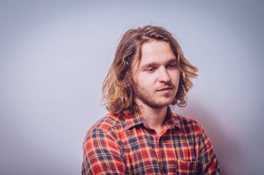 Bir adamın portresi.