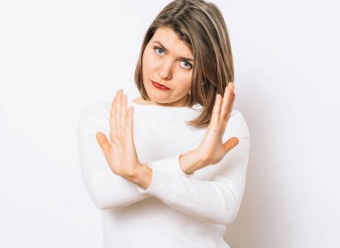 Kız zaman harcıyor.