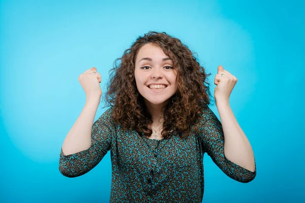 Vreugdevol Zeer Gelukkige Vrouw — Stockfoto