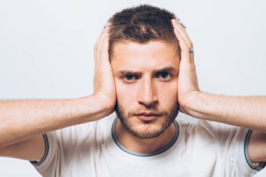 Hata yapan bir adam..