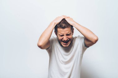 Hata yapan bir adam..