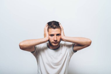 Hata yapan bir adam..