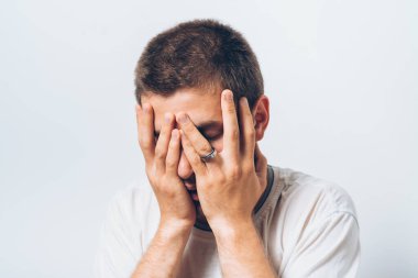 Hata yapan bir adam..