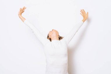  Tatmin ve uzayan eller kadın.