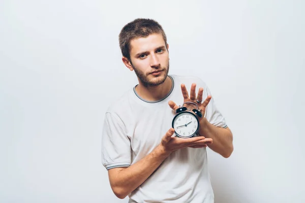 Uhrmann Vor Studiohintergrund — Stockfoto