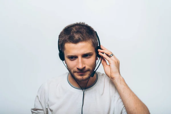 Chefer Arbetar Callcenter Bär Headset — Stockfoto