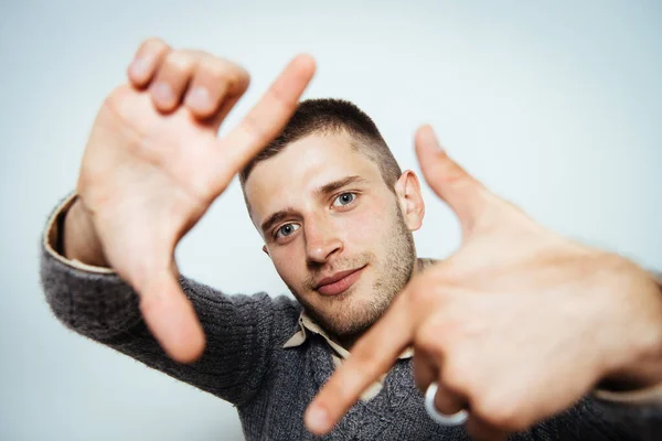 Hombre Haciendo Mano Marco — Foto de Stock