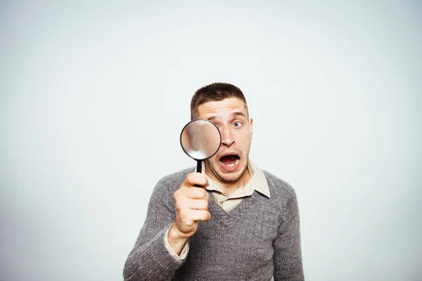 Mannen Med Förstoringsglas — Stockfoto