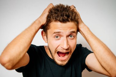 Hata yapan bir adam..