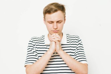 Dua et. Vay be. Fotoğraf stüdyosunda.