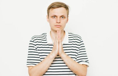 Dua et. Vay be. Fotoğraf stüdyosunda.