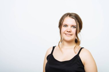 Stüdyoda yakın poz