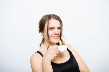 Fotoğraf stüdyosunda kız duyguları  