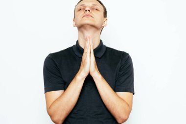 Dua et. Vay be. Fotoğraf stüdyosunda.