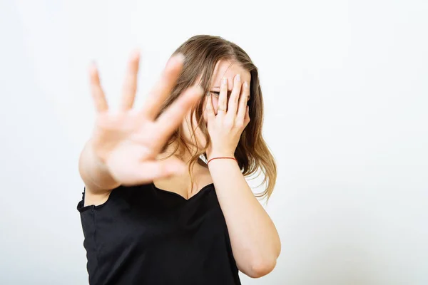 Mulher Tem Medo Medo — Fotografia de Stock