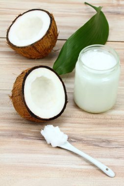 Güzel hoarfrost ve in Rime'ı yabani ot ve çalılar, filtre uygulanmış resim