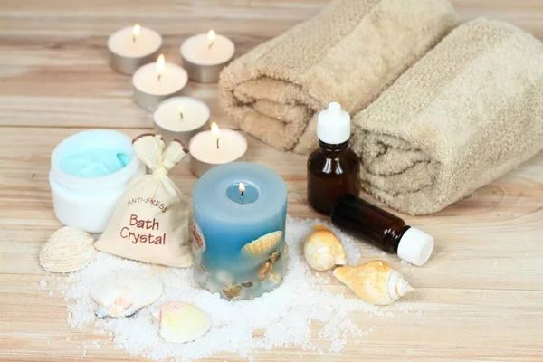 Concepto de spa aromaterapia con velas — Foto de Stock