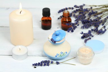 Lavanta spa kompozisyon mavi