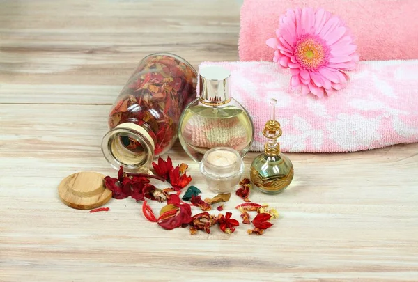 Spa setting for aroma therapy — Stock Photo, Image