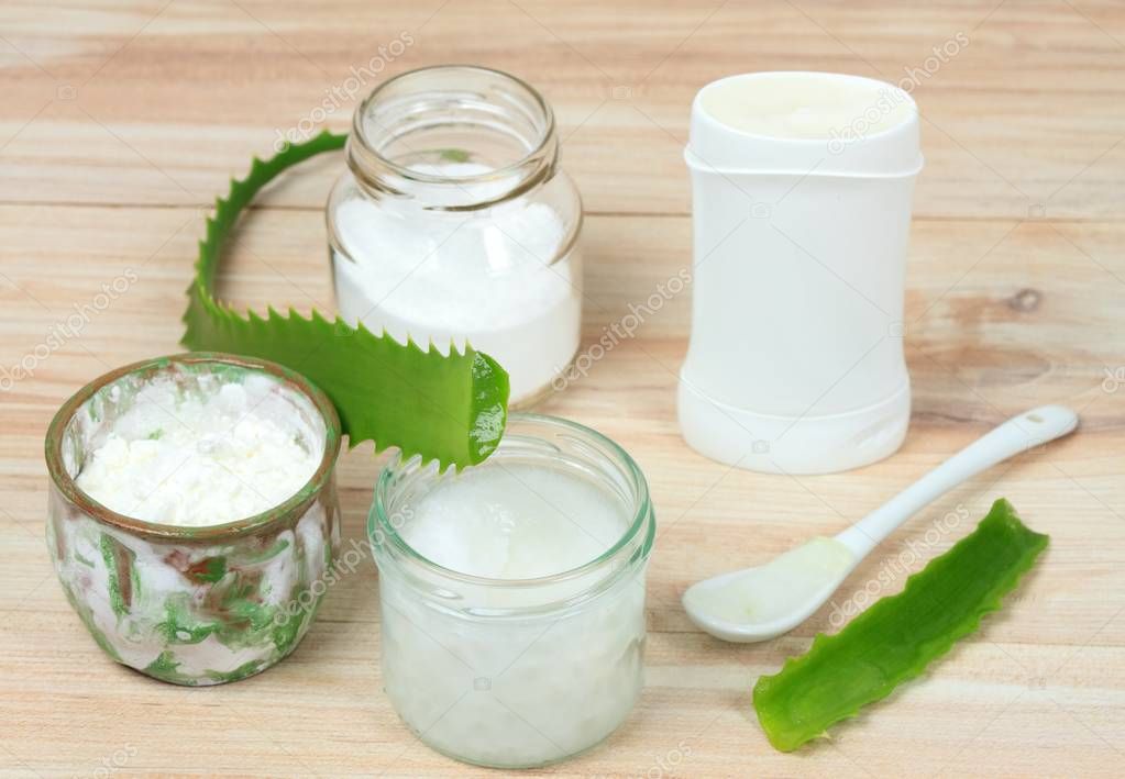 Antibacterial  and natural homemade deodorant with aloe vera