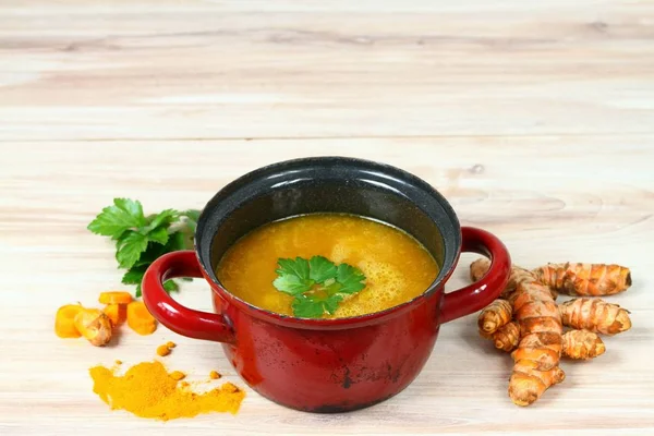 Sopa de curcuma saludable —  Fotos de Stock