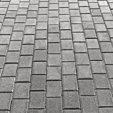 Gri kaldırım taşı kaldırım doku arka plan, büyük dikey gri taş blok kaldırım perspektif detaylı, Arnavut kaldırımı desen portre kaba dokulu