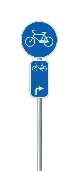 Radwegnummer und Radfahrstreifen-Verkehrszeichen, große detaillierte vertikale Nahaufnahme, europäisches Eurovelo-Radnetzkonzept, weißer Richtungspfeil rechts, blau lackierte Metallmarkierung, metallischer Wegweiser — Stockfoto