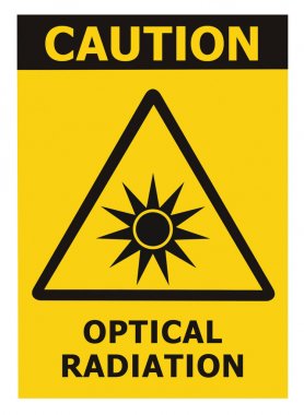 Optik radyasyon tehlikesi dikkat Emanet tehlikeyi uyarı metni işareti etiket etiket, yapay ışık demeti simgesi simgesi, izole Siyah üçgen sarı, büyük makro portre üzerinde