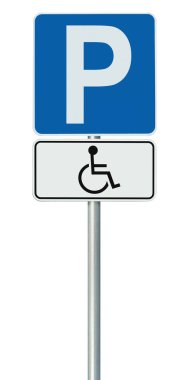 Ücretsiz Engelli Otoparkı İşareti, İzole edilmiş Mavi Rozet Tutucuları, Beyaz Trafik Bildirisi, Dikey Kutup Posta Direği, Geniş Ayrıntılı Makro Kapatma