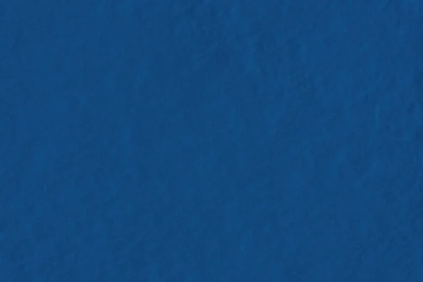 Tekstura Å wieÅ ¼ ego Å niegu kolorowe w klasycznym kolorze niebieskim roku 2020. Główny trend kolorystyczny pantone, koncepcja ferii zimowych. Nowoczesne luksusowe klasyczne niebieskie tło lub makieta z miejsca na tekst — Zdjęcie stockowe