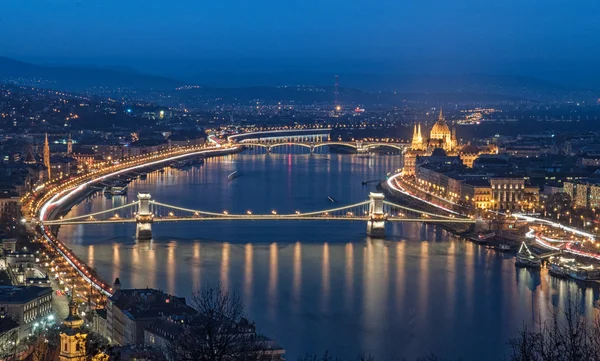 Uitzicht Boedapest Met Koninklijk Paleis Kettingbrug Nachts — Stockfoto