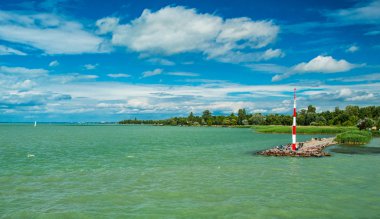 Yazın Balaton Gölü manzarası