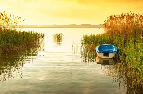 Barevný Západ Slunce Nad Jezerem Balaton — Stock fotografie