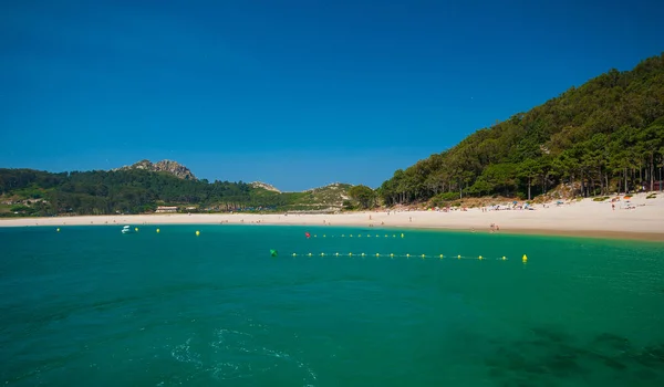 Пляж и море в Islas Cies, Испания — стоковое фото