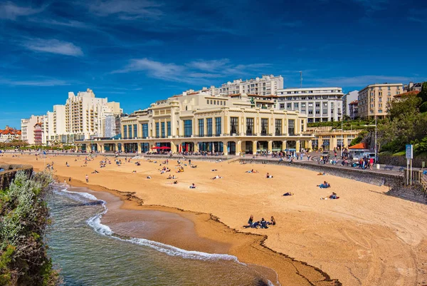 Biarritz Frankrike Maj 2019 Trevlig Strand Med Hotell Biarritz Frankrike — Stockfoto