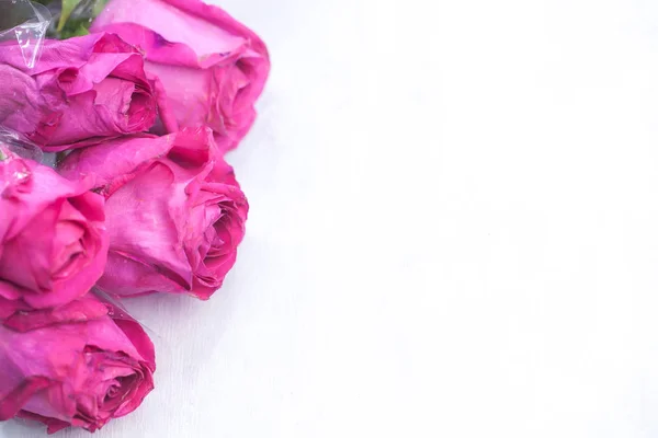 Beautiful bright bouquet of roses — Stock Photo, Image