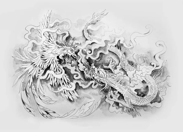Robot resmini dragon ve phenex beyaz bir arka plan üzerinde mitolojik Muharebesi.