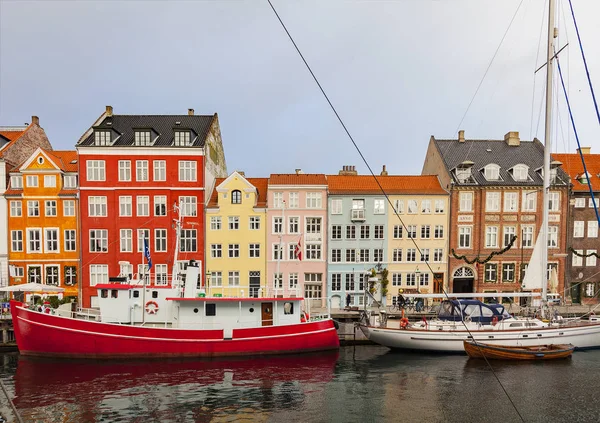 Nyhavn en Copenhague Dinamarca — Foto de Stock